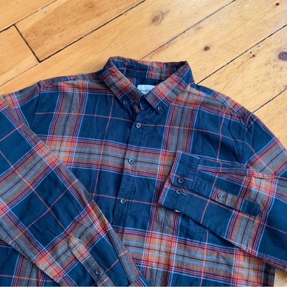 NEW Plaid Button Down Shirt - Picture 2 of 8